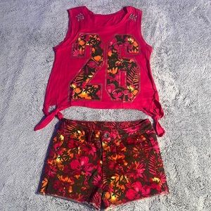 Justice Premium Kids Set, Hot pink, Hawaiian themed, with badazzled shoulders!